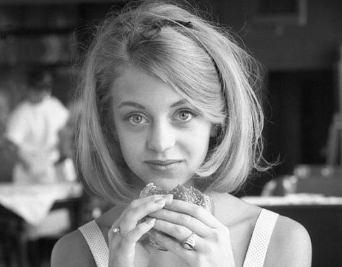 Goldie Hawn’s Barefaced Photo Left Fans Speechless