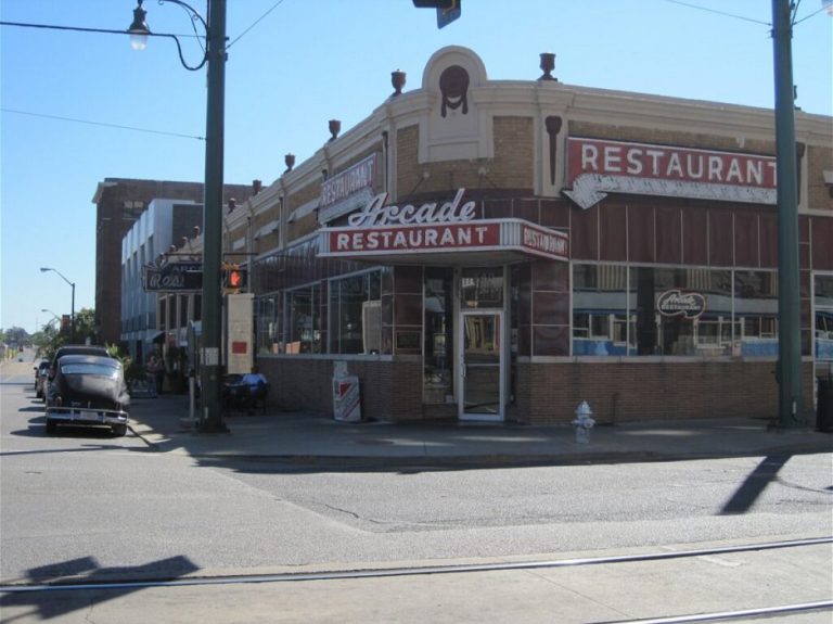The True Story of the Arcade Restaurant in Memphis Tennessee